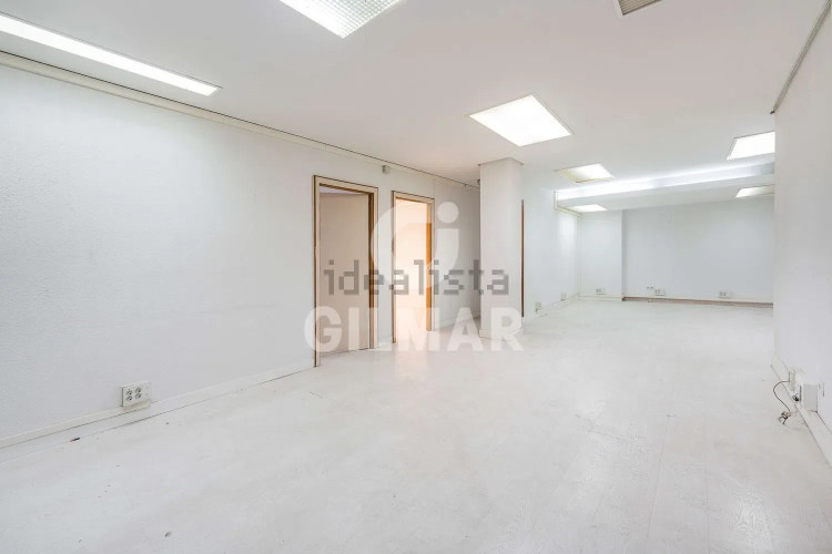 Piso en Castilla con plaza de garaje