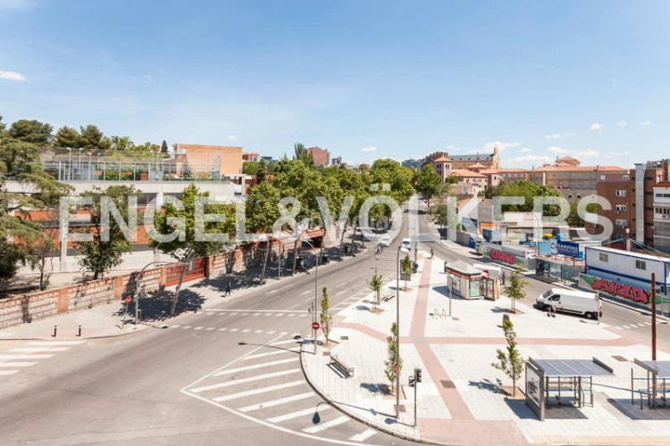 Apartamento maravilloso piso con vistas espectaculares y garaje en chamartín en Madrid