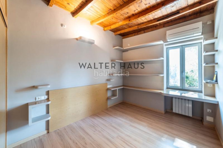 Chalet exclusivo chalet adosado con piscina y gran potencial en venta, en hispanoamérica, chamartín, en Madrid