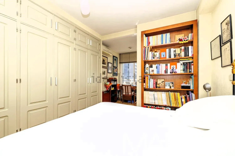 Piso en avenida de Burgos